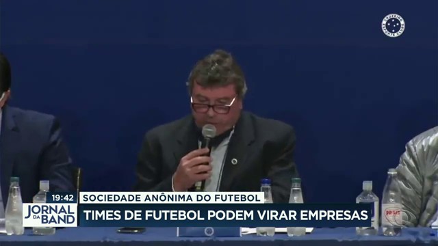 Times de futebol podem virar empresas Reprodução TV