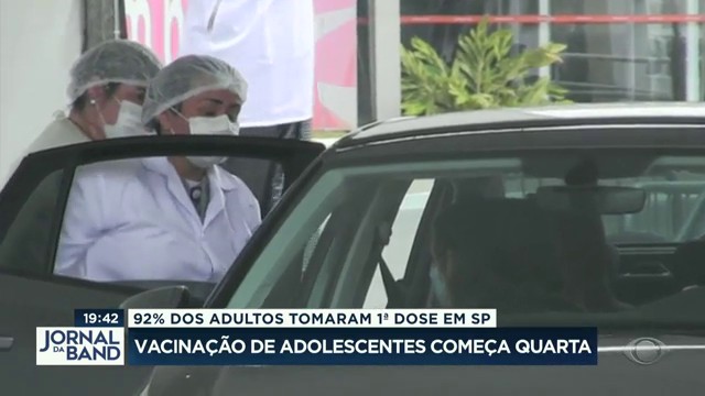 Vacinação de adolescentes começa na quarta em SP Reprodução TV