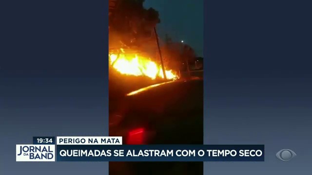 Queimadas se alastram com o tempo seco Reprodução TV