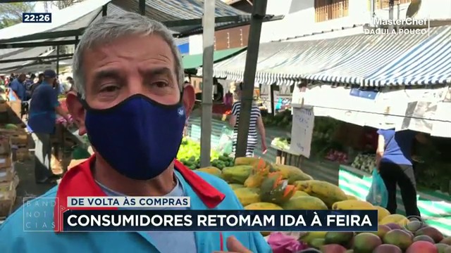 Da gritaria à correria: feirantes fazem entregas em domicílio Reprodução TV