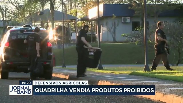 Defensivos agrícolas: quadrilha vendia produtos proibidos Reprodução TV