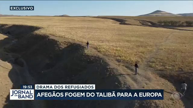 Afegãos fogem do Talibã e tentam entrar na Europa Reprodução TV