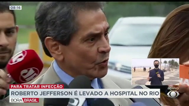 Roberto Jefferson é levado a hospital no Rio Reprodução TV