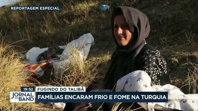 Afegãos relatam drama para fugir do país Reprodução TV