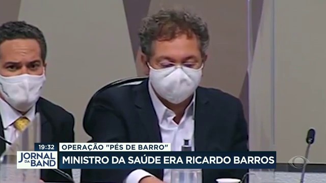 Operação da PF mira compra de remédios nunca entregues Reprodução TV