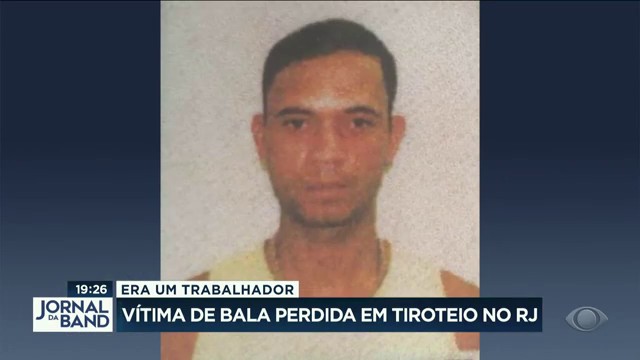 Frentista é vítima de bala perdida no Rio Reprodução TV