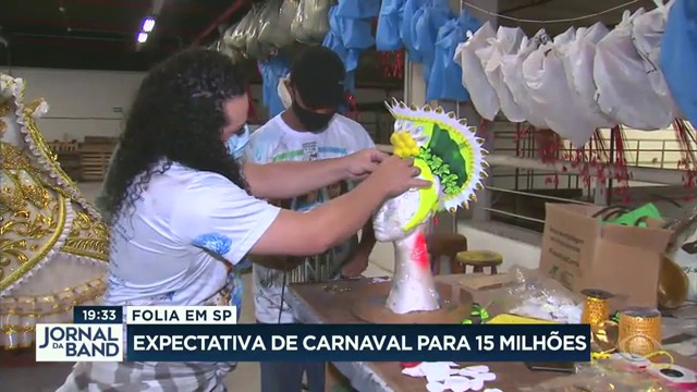 Folia em SP: expectativa de carnaval para 15 milhões de pessoas Reprodução TV