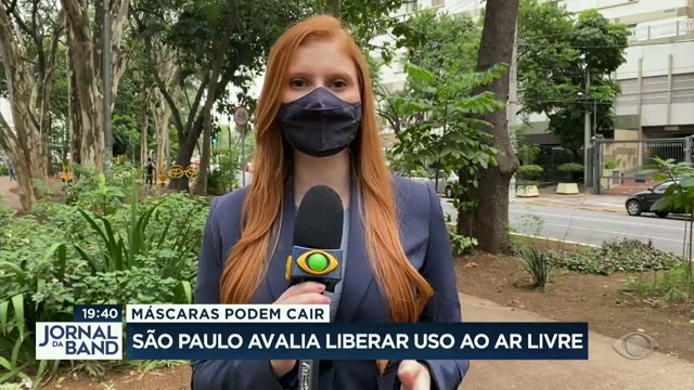 São Paulo avalia liberar uso de máscara ao ar livre  Reprodução TV