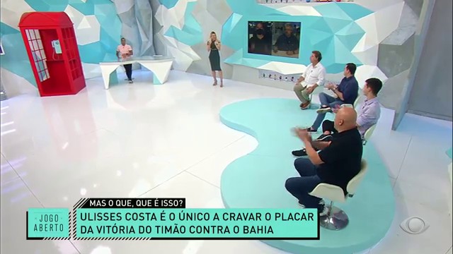 VAI, CORINTHIANS! Ronaldão veio pro debate DAQUELE JEITO... Reprodução TV