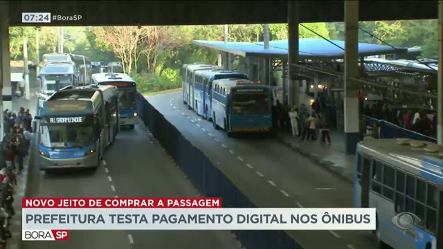 Capital testa pagamento digital nos ônibus Reprodução TV