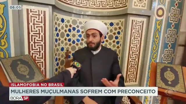 Mulheres muçulmanas sofrem com preconceito Reprodução TV