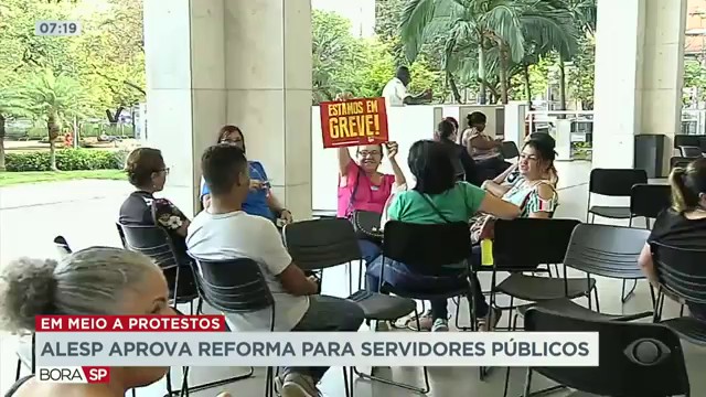 ALESP aprova reforma para servidores públicos Reprodução TV