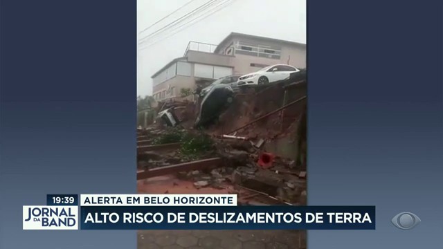 Belo Horizonte tem alerta para alto risco de deslizamentos Reprodução TV