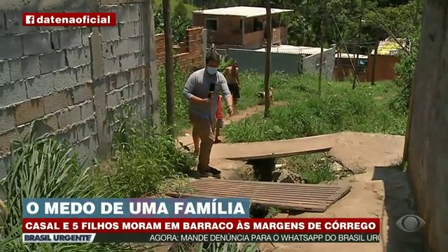 FAMÍLIA VIVE ÀS MARGENS DE UM CÓRREGO Reprodução TV