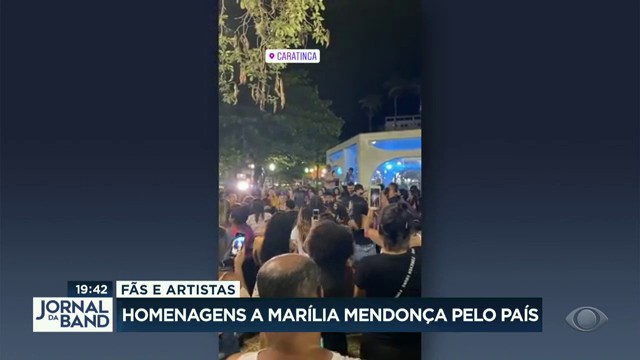 Fãs e artistas homenageiam Marília Mendonça pelo país Reprodução TV