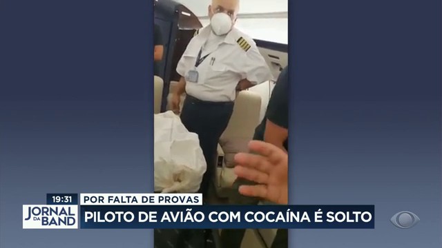 Piloto de avião solto por falta de provas de envolvimento com tráfico Reprodução TV