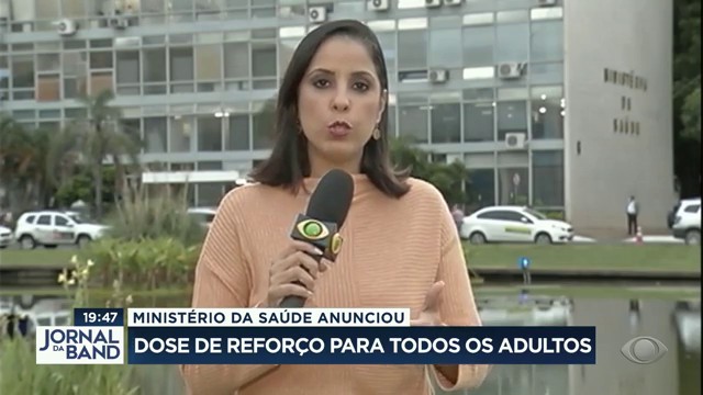 Ministério da Saúde anuncia dose de reforço para todos os adultos Reprodução TV