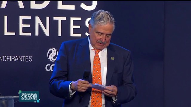 Jonny Saad discursa na abertura do Prêmio Cidades Excelentes