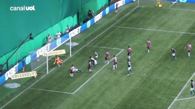 SP - Sao Paulo - 04/03/2022 - PAULISTA 2022 FINAL, PALMEIRAS X SAO PAULO -  Palmeiras player Raphael Veiga celebrates his goal during a match against Sao  Paulo at the Arena Allianz