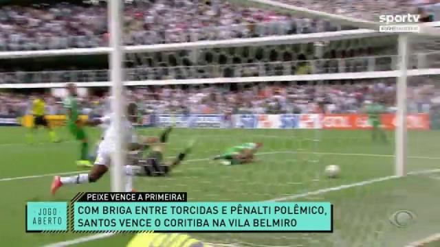 Em jogo com polêmicas, Santos bate Coritiba na Vila Belmiro e