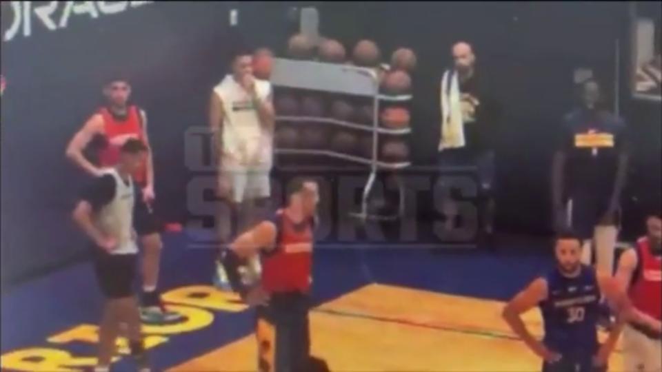 Jogador de basquete Draymond Green agride colega de Warriors, Jordan Poole,  durante treino - Folha PE