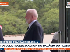 Lula recebe Emmanuel Macron no Palácio do Planalto