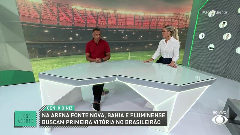 Denílson vê Ceni pressionado no Bahia x Fluminense