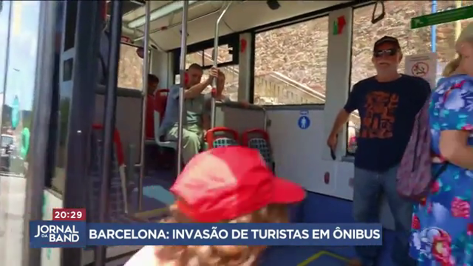 Medida contra invasão de turistas em Barcelona, na Espanha