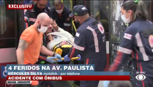 Acidente com ônibus deixa feridos na Av. Paulista