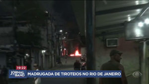 Tiroteio entre policiais e traficantes assusta moradores no Rio de Janeiro