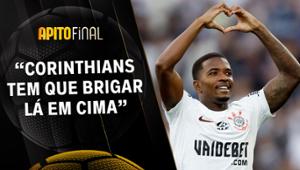 Cacá comemora vitória do Corinthians sobre o Fluminense