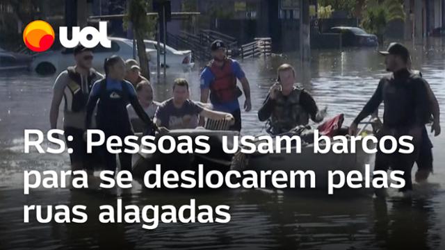 Porto Alegre (RS): Pessoas precisam usar barcos para se deslocarem pelas ruas alagadas; veja vídeo