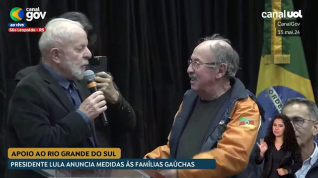 Lula parabeniza prefeito de Eldorado do Sul (RS) por ceder prédio da prefeitura para acolher animais