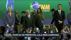 Lula faz acenos a municípios na Marcha dos Prefeitos