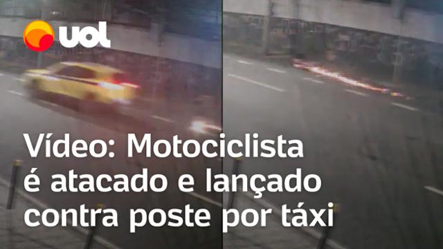 Motociclista é atacado e lançado contra poste por táxi após briga de trânsito no Rio; vídeo