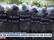 População protesta a favor da democracia após tentativa de golpe na Bolívia