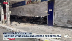 Incêndio atinge lojas no Centro de Fortaleza