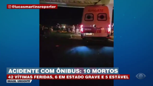 Acidente com ônibus em rodovia deixa 10 mortos e 42 feridos