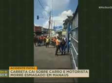 Carreta cai sobre carro e motorista morre esmagado em Manaus