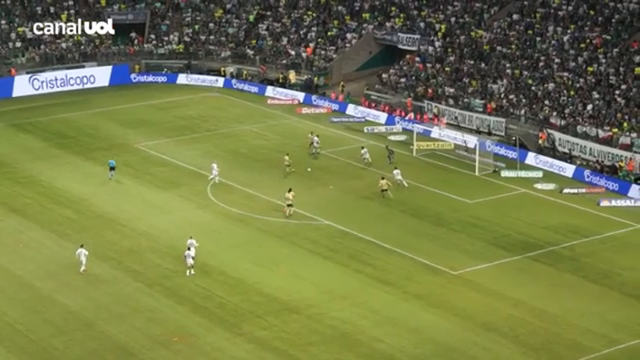 Gol! Estêvão aparece na marca do pênalti para bater firme. - 15/09/2024 ...