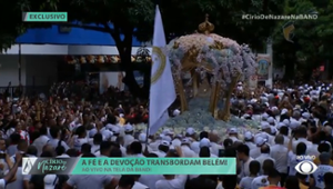 Cátia Fonseca chora ao falar da emoção de acompanhar o Círio de Nazaré