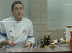 Giorgia se queima no MasterChef: "Fritei a mão"