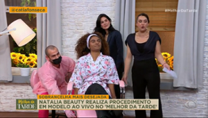 Natalia Beauty realiza procedimento em modelo ao vivo no "Melhor da Tarde"