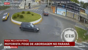 Motorista dá voltas em rotatória para fugir de perseguição policial