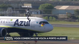 Aeroporto de Porto Alegre volta a receber voos comerciais