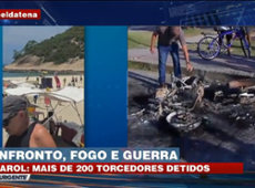 Torcedores do Peñarol destruíram quiosque e queimaram motos no RJ