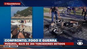 Torcedores do Peñarol destruíram quiosque e queimaram motos no RJ