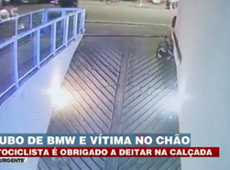 Homem tem BMW roubada e é obrigado a deitar no chão