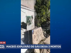 Prédio residencial desaba após explosão de gás e deixa mortos em Maceió