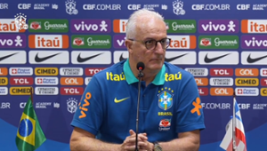 Dorival Jr comenta setor vazio em jogo da Seleção e ingressos caros